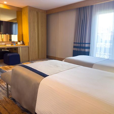 Days Inn By Wyndham Istanbul Bomonti Eksteriør bilde