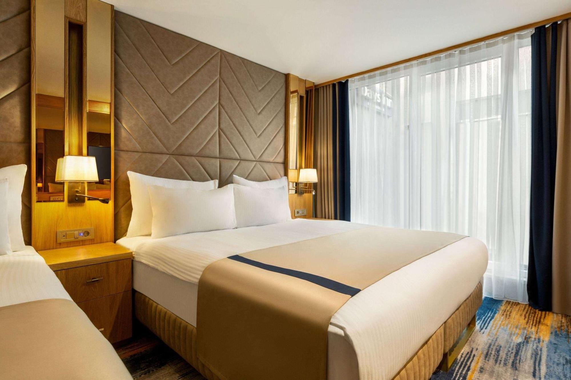 Days Inn By Wyndham Istanbul Bomonti Eksteriør bilde