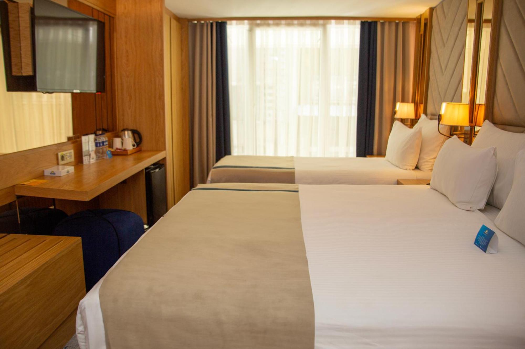 Days Inn By Wyndham Istanbul Bomonti Eksteriør bilde
